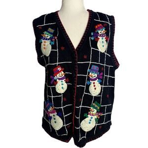 Vintage Knit Embroidered Snowman Vest L Black Buttons Sleeveless Blanket Stitch